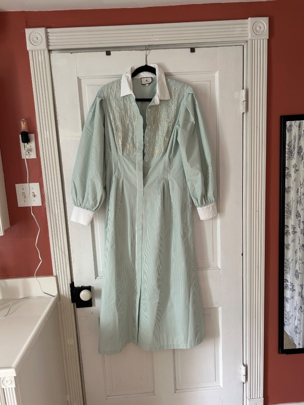 Tuckernuck Corrine dress - Picture 2 of 7